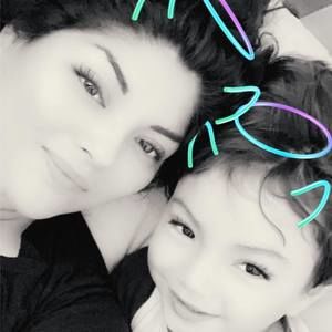 Meet your Posher, Madelin